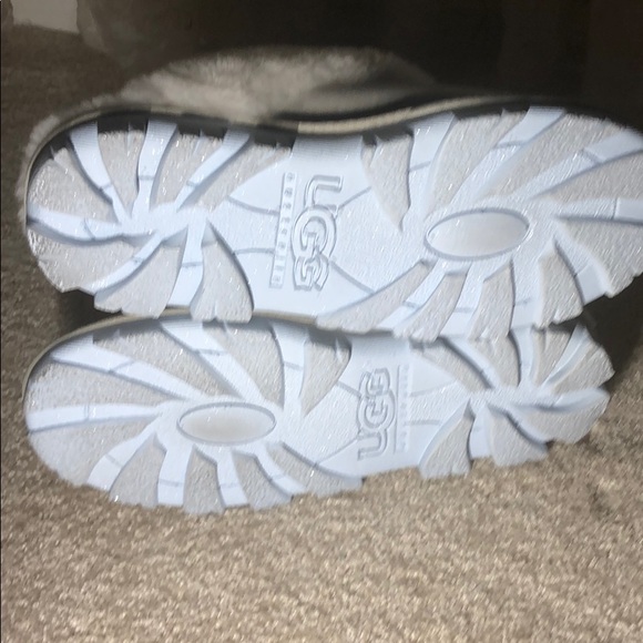 UGG Australia Coquette “I Do” Slipper Slides size9 - Picture 5 of 8